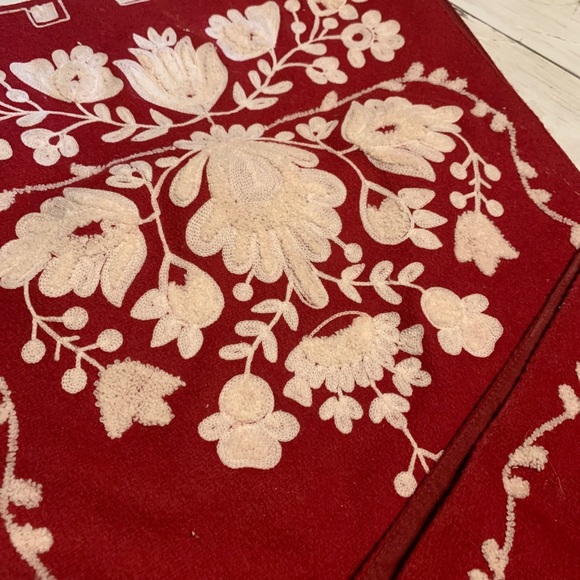 Nordic Folk Collection Decorative Table Runner 72" Red/White Floral - Picture 4 of 8